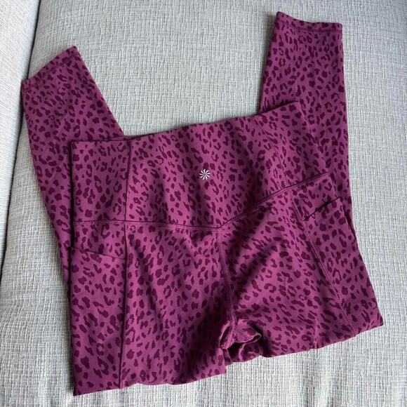 Pink leopard print leggings - Picture 3 of 4